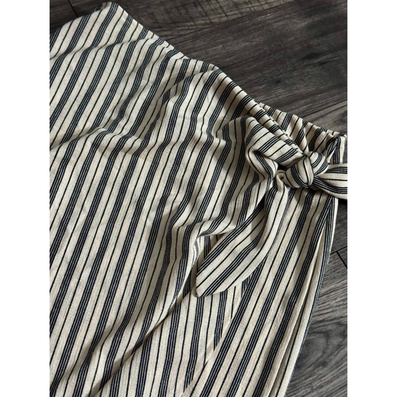 H&M Size Medium Jersey Wrap Light Beige Striped Skirt - Picture 4 of 8